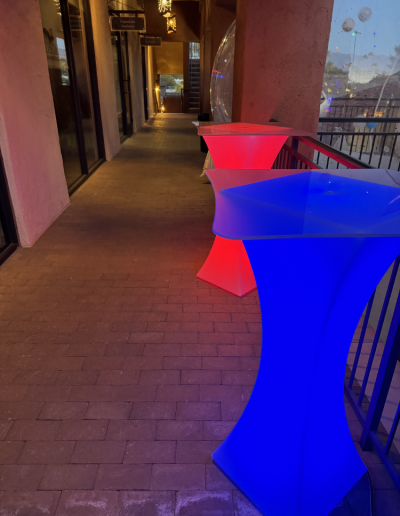 product - cocktail tables illuminated.